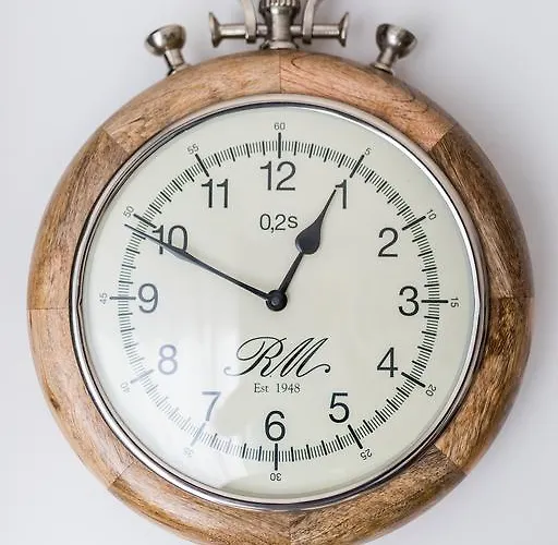 Apartman Gartenpalais 2 *